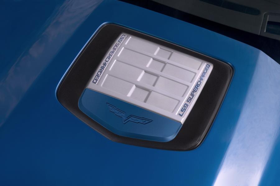 Детали экстерьера Chevrolet Corvette ZR1 2008 года  (фото 2 из 45)